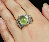Крупное серебряное кольцо с яблочным пренитом Серебро 925