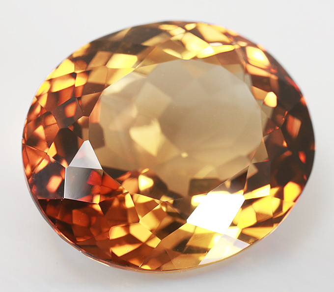 Чистейший империал топаз 12,78 карат