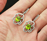 Изысканные серебряные серьги с перидотами Серебро 925