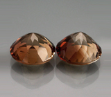 Пара империал топазов 9,14 карат 