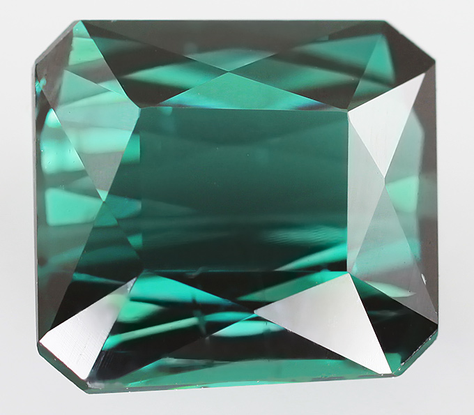 «Неоновый» индиголит турмалин 2,19 карат