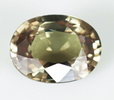 Чистейший гранат со сменой цвета 1,35 карат 