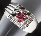 Стильное серебряное кольцо c пурпурно-розово шпинелью 0,51 карат Серебро 925