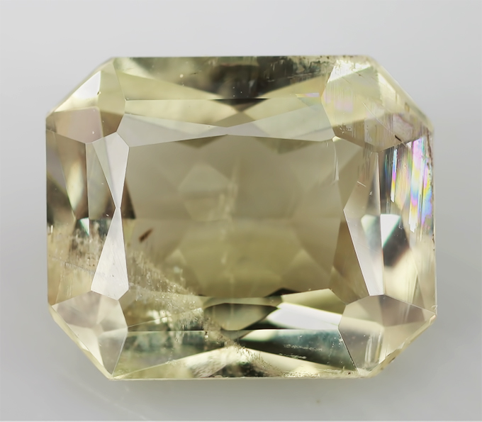 Диаспор 1,95 карат