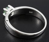 Изящное серебряное кольцо с зеленым сапфиром Серебро 925