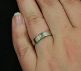 Изящное серебряное кольцо с зеленым сапфиром Серебро 925