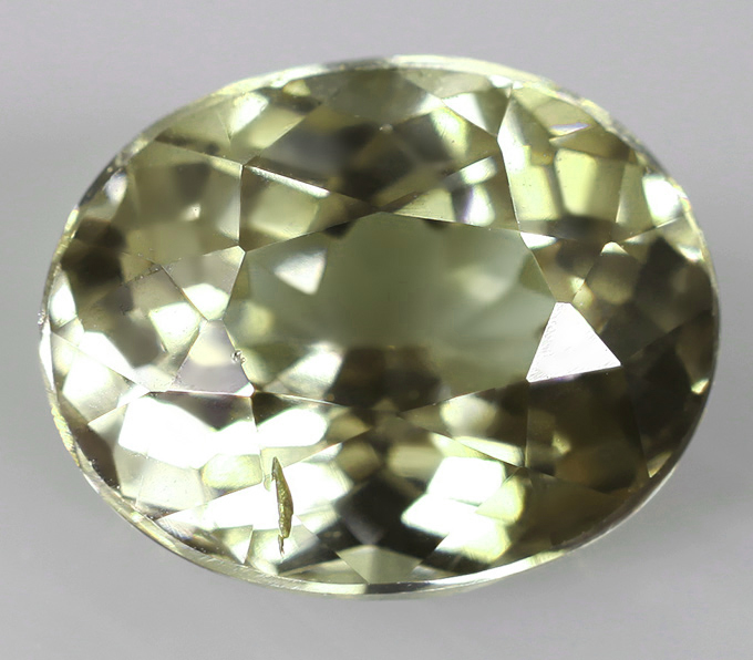 Гранат со сменой цвета 1,21 карат