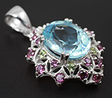 Замечательный серебряный кулон с голубым топазом и родолитами Серебро 925