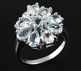 Превосходное серебряное кольцо с голубыми и бесцветными топазами Серебро 925