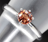 Изящное серебряное кольцо с розовато-оранжевым цирконом 0,65 карат Серебро 925