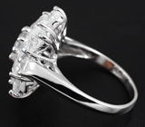 Чудесное серебряное кольцо с бесцветными топазами Серебро 925