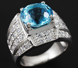 Эффектное серебряное кольцо с голубым топазом 6,06 карат Серебро 925