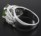Стильное серебряное кольцо с перидотом 2,61 карат Серебро 925