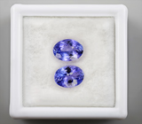 Пара танзанитов 1,97 карат 