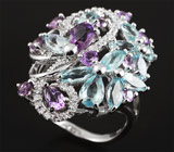 Изысканное серебряное кольцо с голубыми топазами и аметистами Серебро 925