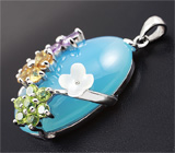 Серебряный кулон с голубым халцедоном, самоцветами и перламутром Серебро 925