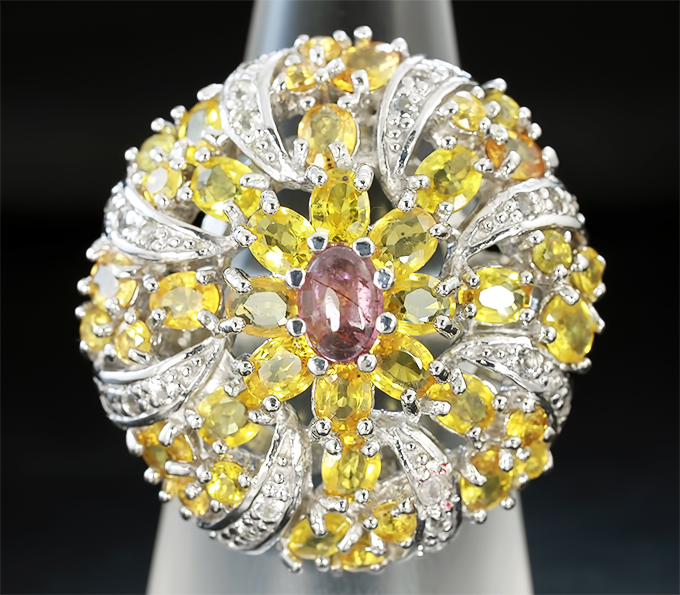 Превосходное серебряное кольцо с розовым турмалином, желтыми сапфирами и топазами