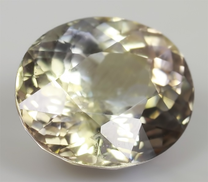 Полихромный цоизит 1,22 карат