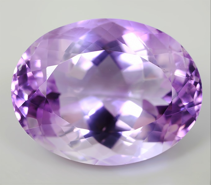 Крупный бразильский аметист 67,75 карат