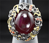Серебряное кольцо с крупным кабошоном рубина и сапфирами Серебро 925