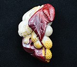 Миниатюра-подвеска «Кролик в листве» из цельного мукаита 34,3 грамм 