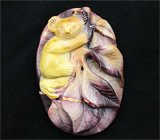 Камея-подвеска «Коала» из цельного мукаита 63,1 грамм 