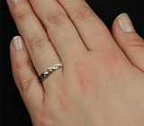 Элегантное серебряное кольцо с разноцветными сапфирами Серебро 925