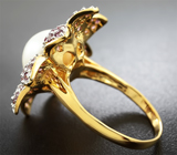 Чудесное серебряное кольцо-цветок с жемчужиной и родолитами Серебро 925