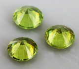 Набор из 3 уральских демантоидов 0,66 карат 