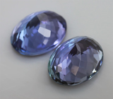 Пара танзанитов 4,67 карат 