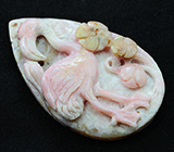 Камея-подвеска «Розовый фламинго» из цельного перуанского опала 31,1 грамм 
