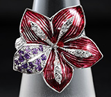 Серебряное кольцо-цветок с аметистами, бесцветными топазами и цветной эмалью Серебро 925