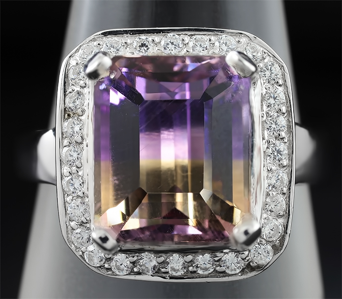 Замечательное cеребряное кольцо с ярким аметрином