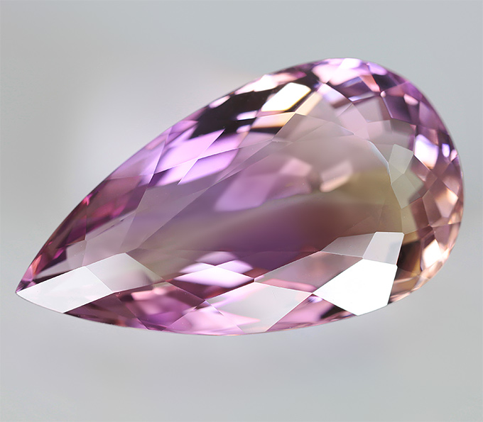 Аметрин 17,94 карат