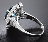 Серебряное кольцо с насыщенно-синим топазом Серебро 925