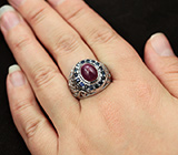 Стильное серебряное кольцо с рубином и синими сапфирами Серебро 925