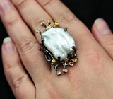 Серебряное кольцо с жемчужиной Mabe и разноцветными сапфирами Серебро 925
