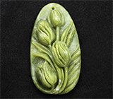 Камея-подвеска «Тюльпаны» из цельного серпентина хризотила 28,6 грамм 