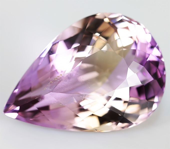 Аметрин 10,86 карат