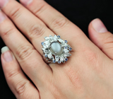Замечательное серебряное кольцо с лунным камнем и танзанитами Серебро 925