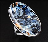 Кольцо с петерситом