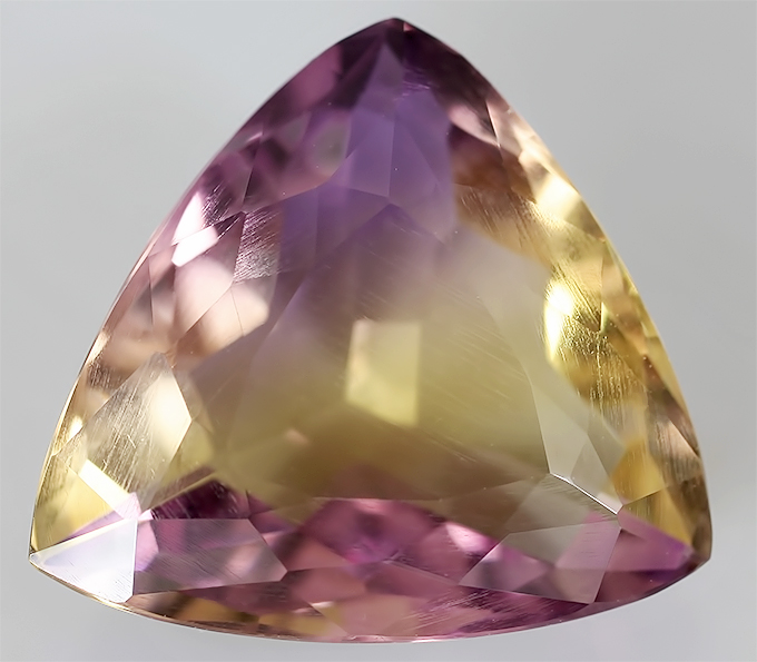 Аметрин 5,6 карат