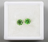 Пара уральских демантоидов 0,8 карат 