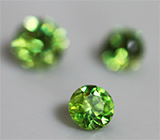 Набор из 3 уральских демантоидов 1,08 карат 