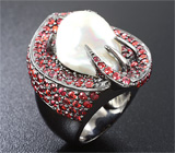 Серебряное кольцо c жемчужиной, красными и оранжевыми сапфирами Серебро 925