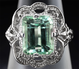 Замечательное серебряное кольцо с зеленым аметистом Серебро 925