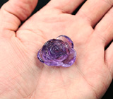 Резная миниатюра «Роза» из цельного аметиста 95,45 карат 