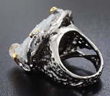 Серебряное кольцо c друзой агата и золотистыми сапфирами Серебро 925