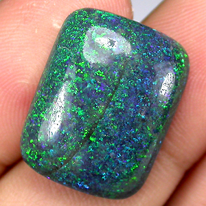 Австралийский опал 12,28 карата