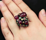 Серебряное кольцо с рубинами, разноцветными сапфирами и цаворитами Серебро 925